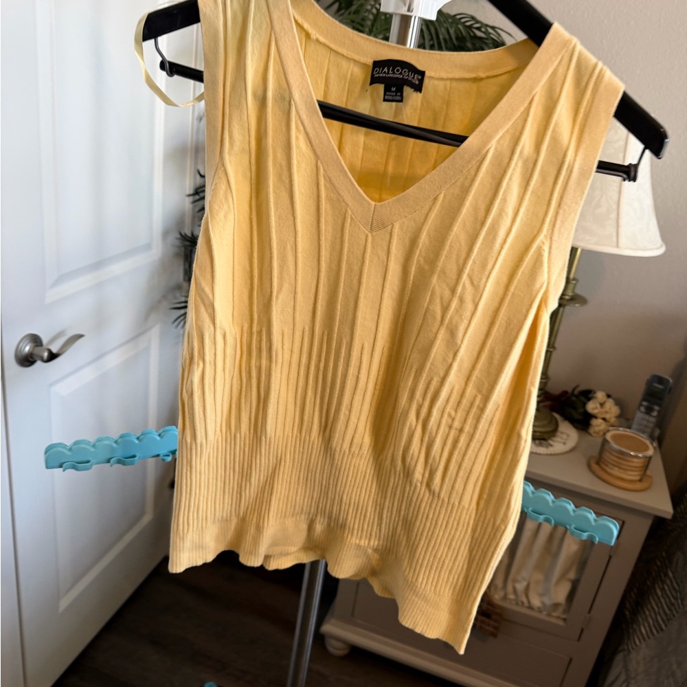 Dialogue Yellow Sleeveless Sweater Tank Top and cardigan